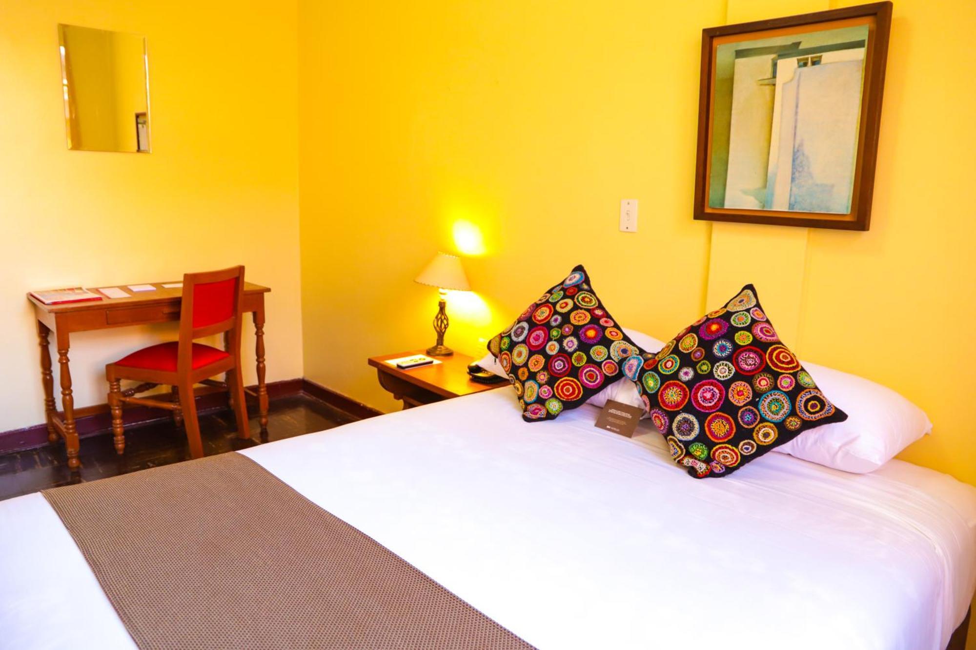 Dm Hoteles Ayacucho Exterior foto